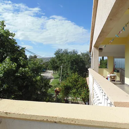 Апартаменты Cico Starigrad Paklenica *