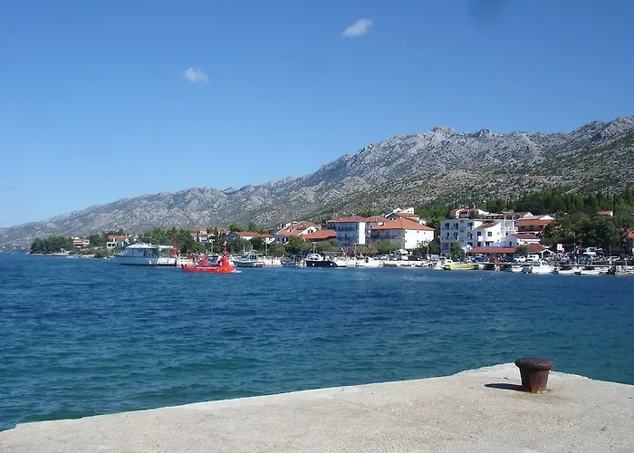 Apartment Cico Starigrad Paklenica