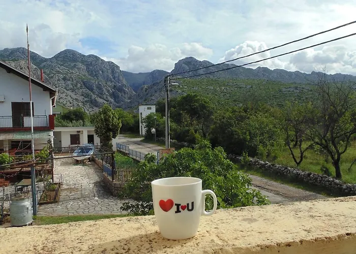Cico Starigrad Paklenica Apartment