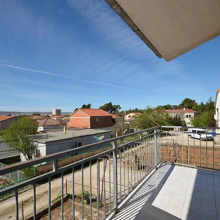 Apartment Cico Starigrad Paklenica