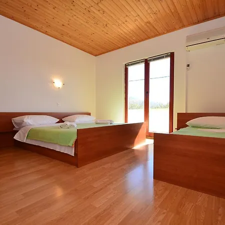 Cico Starigrad Paklenica